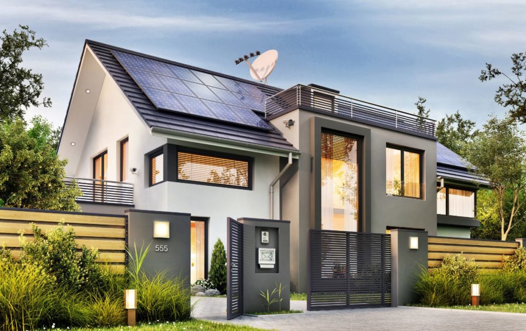 太陽光パネルが付いた新築の戸建て